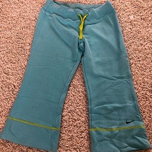 Nike Capri Sweatpants